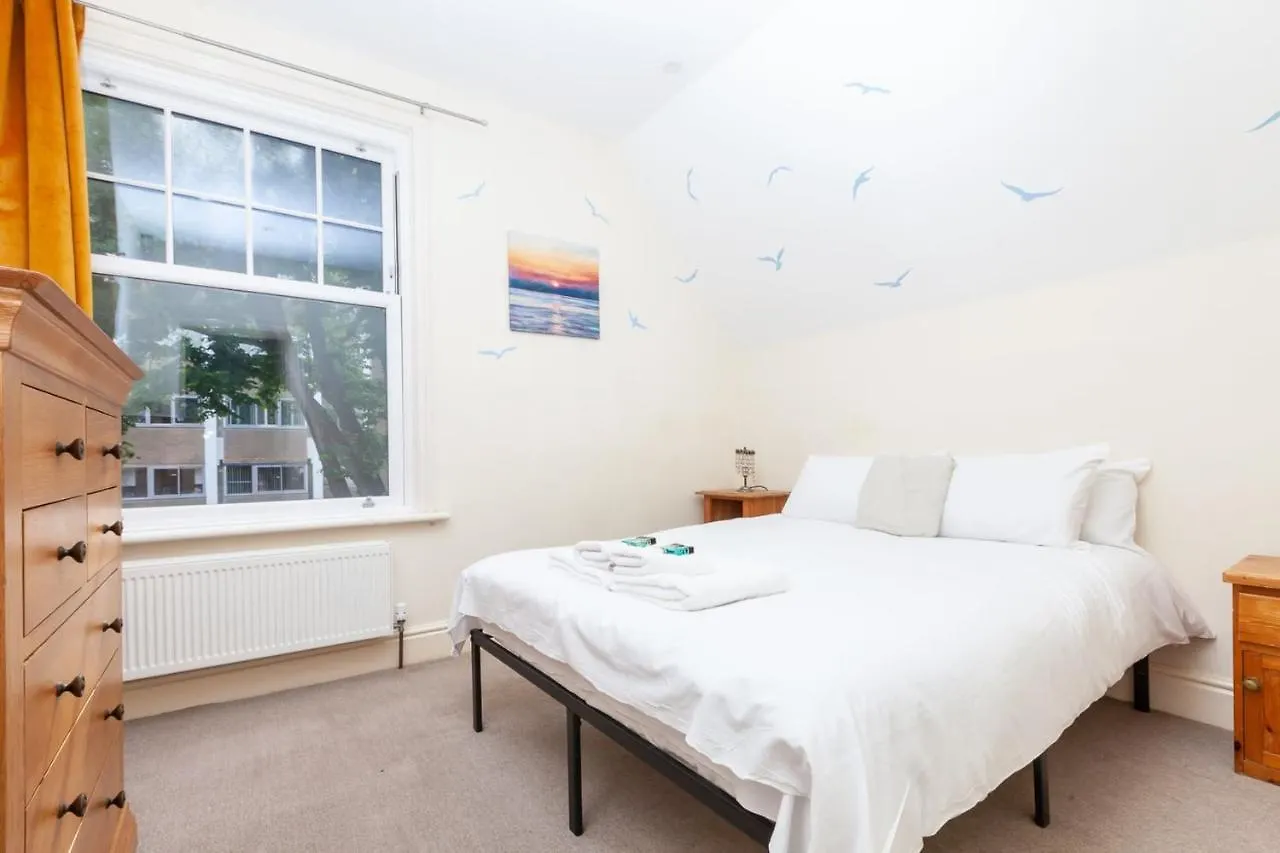 דירות Guestready - Charming Bliss In Hove 0*, ברייטון בריטניה